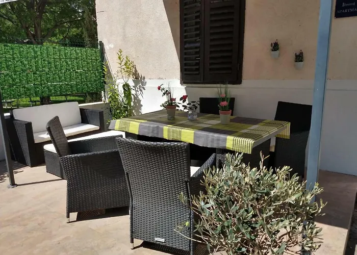 Lemon Tree